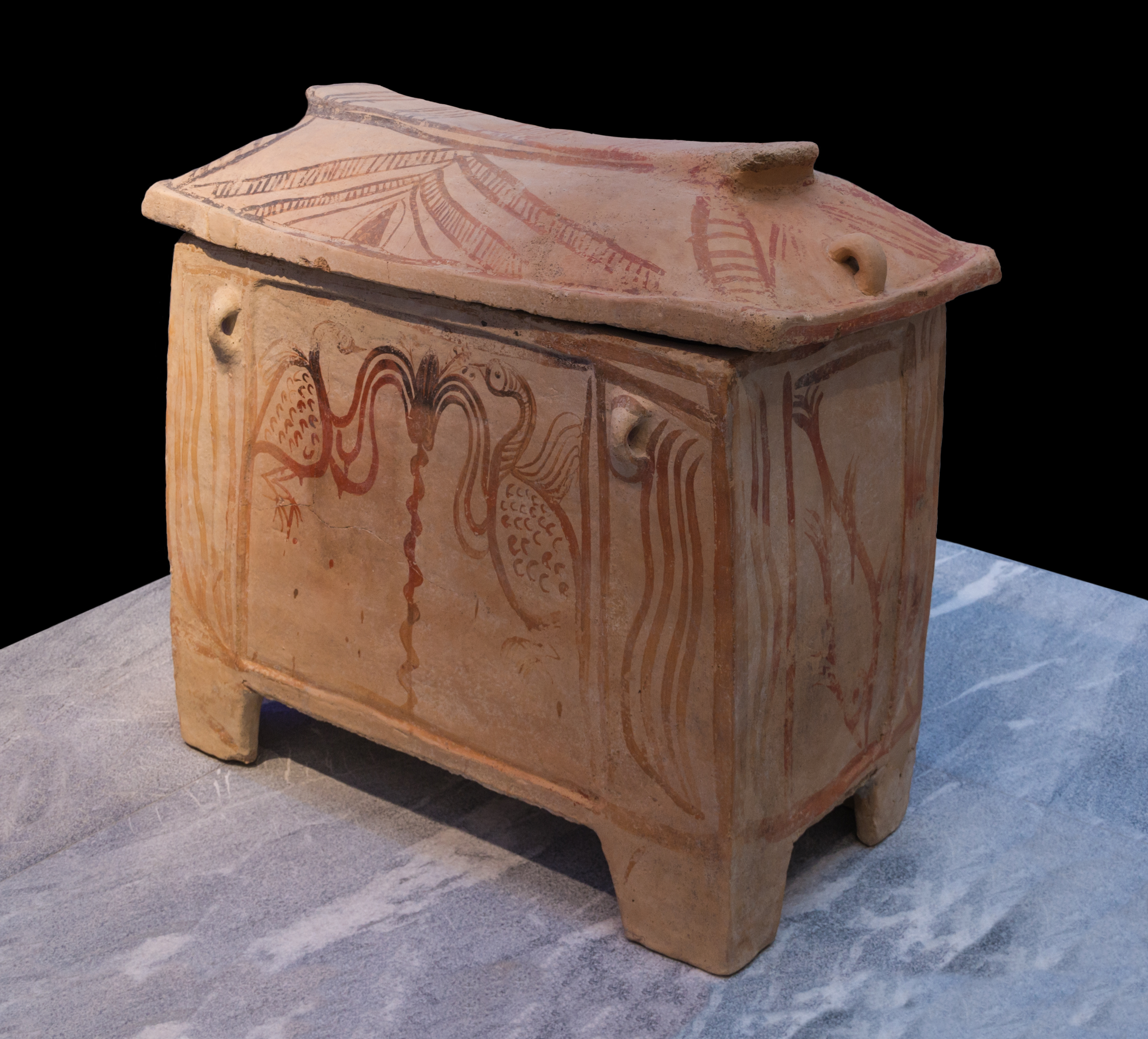 Minoan sarcophagus birds