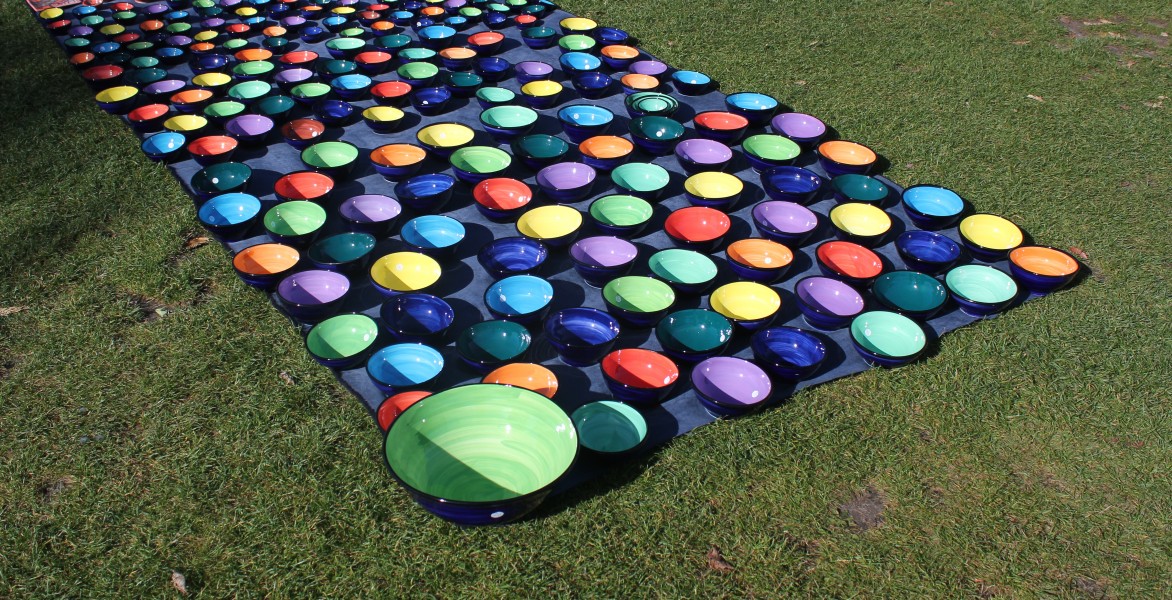 Bowls laid out for sale at the Queenstown market