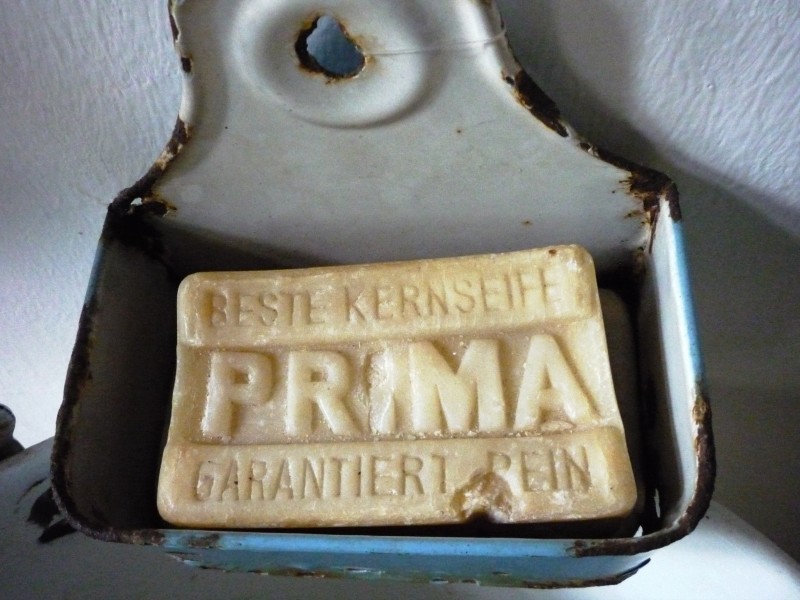 Curd Soap - Kernseife 01
