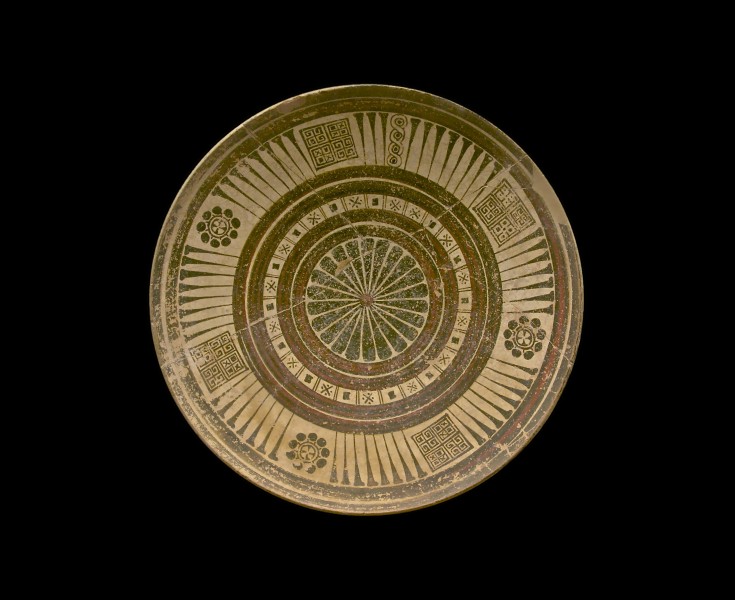 Geometric design rhodian plate