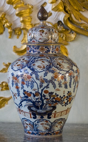 Jarrón en el Steinerner Saal, Palacio de Nymphenburg, Múnich, Alemania01