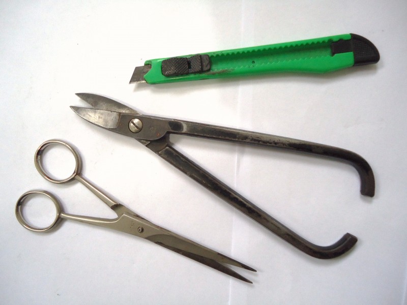 Jewellery cutting tools.