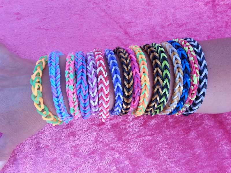 Loom bands