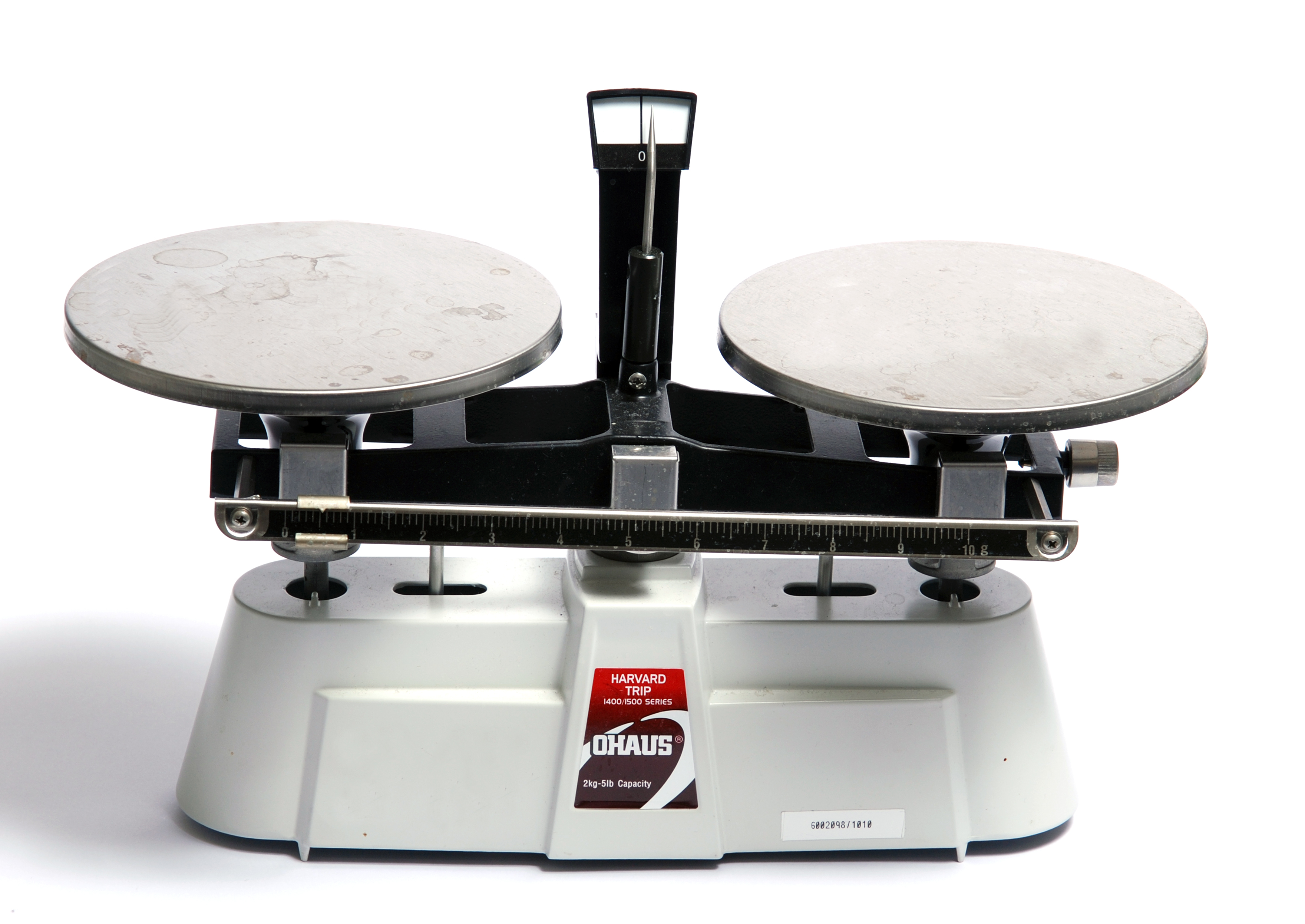 Simple balance scales-02