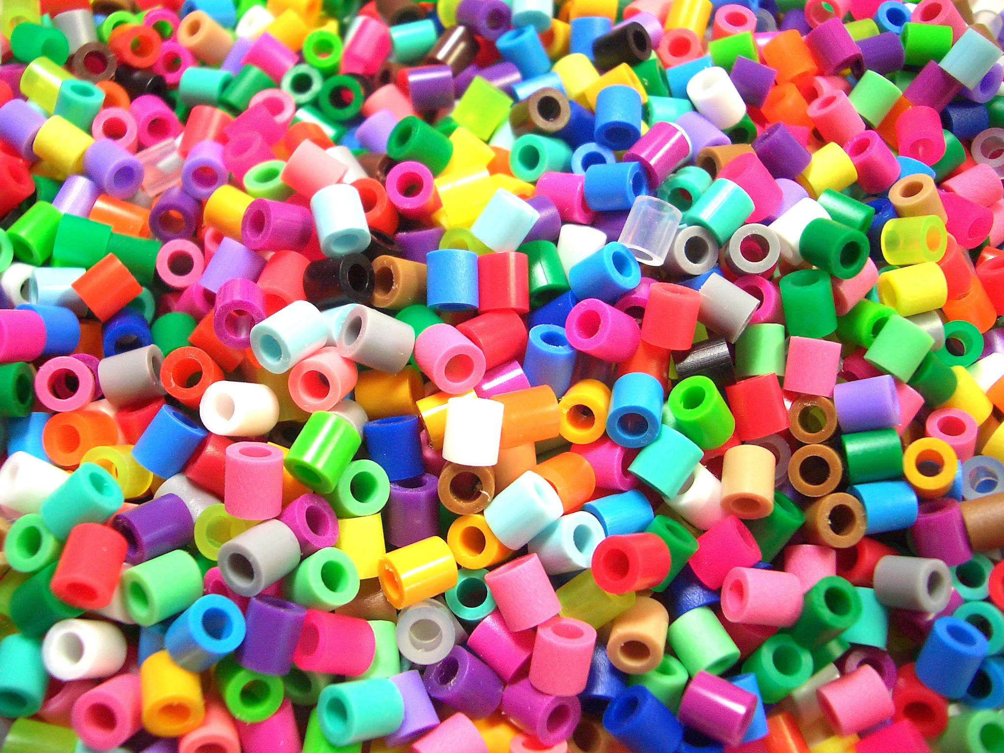 Plastic beads2