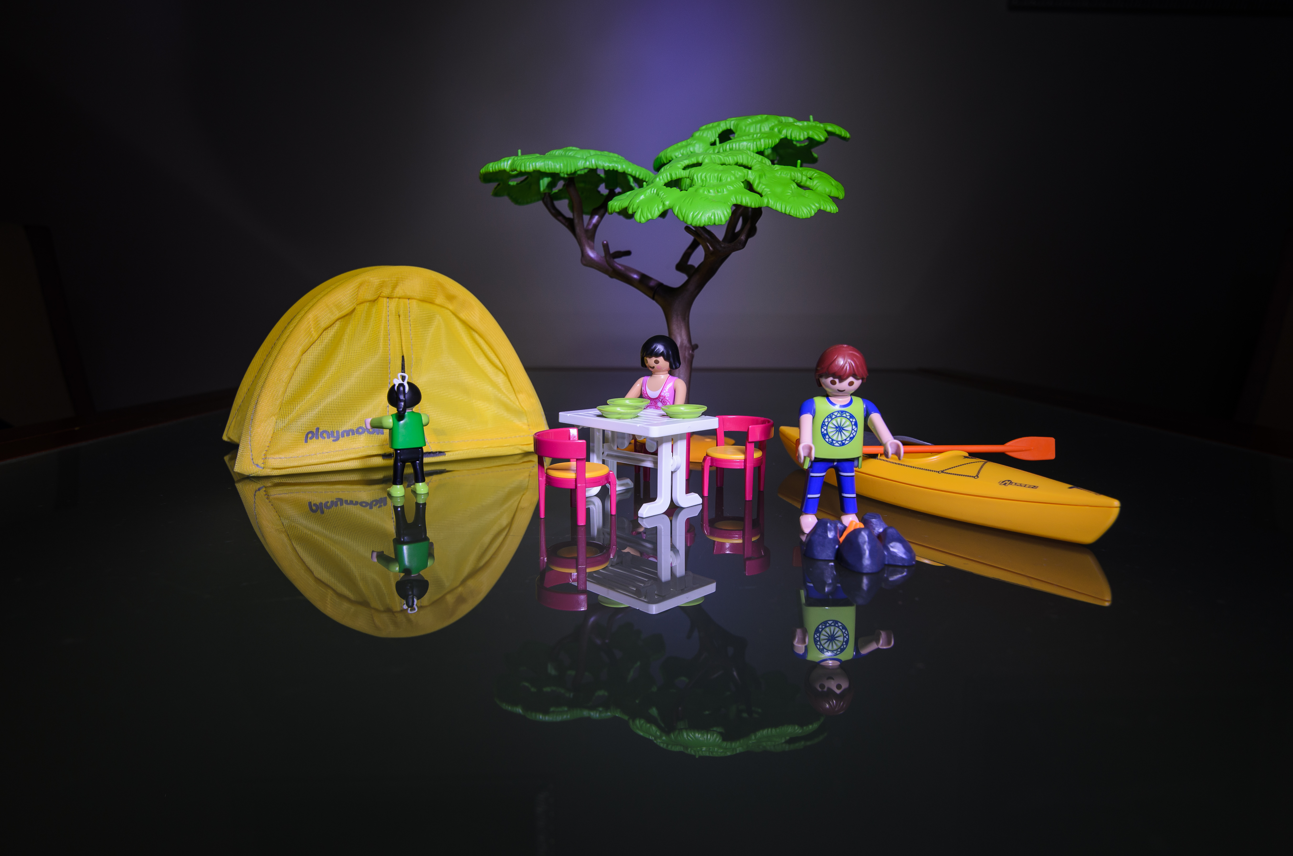 Playmobil. Camping out