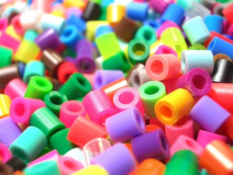 Plastic beads1