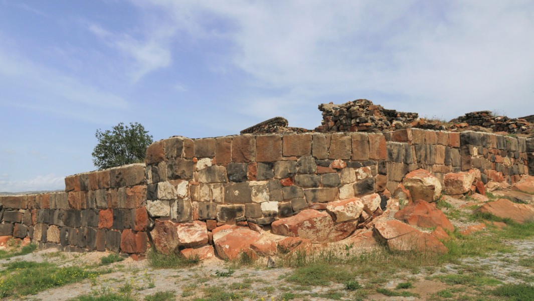2014 Erywań, Erebuni, Ruiny twierdzy (01)