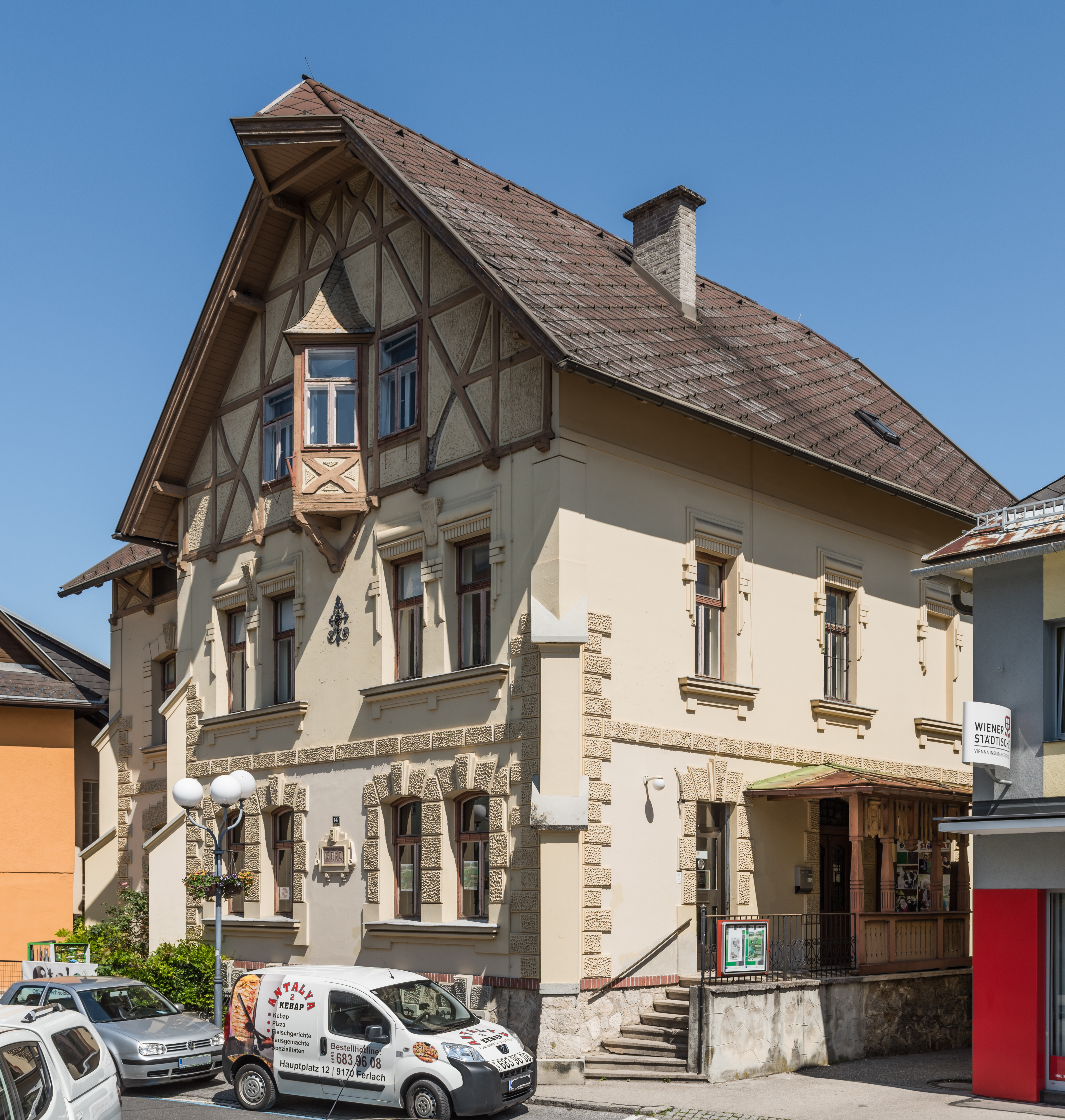 Ferlach Hauptplatz 14 ehemalige Apotheke von 1907 07062016 2496