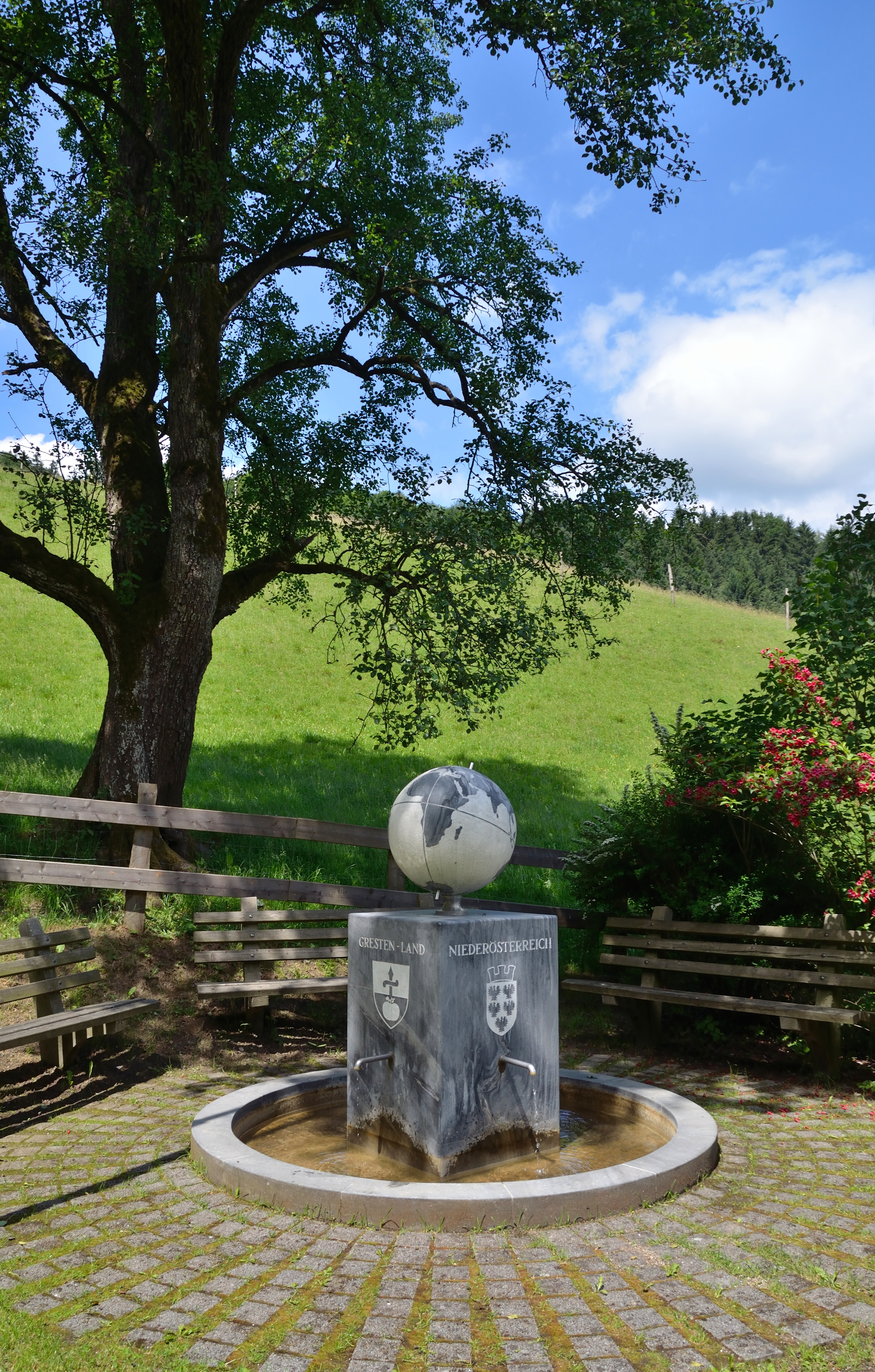 Meridianstein Gresten-Land 03