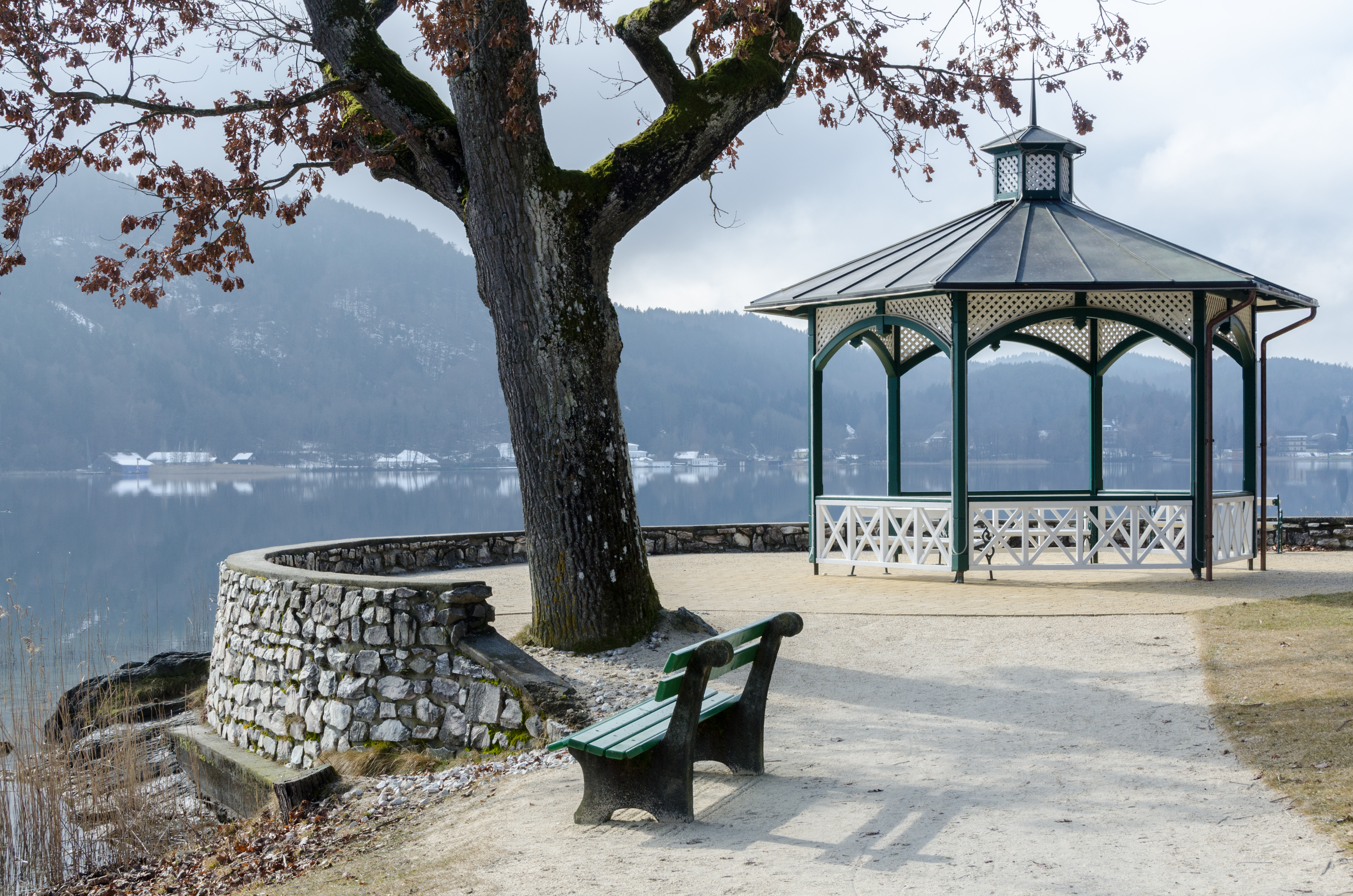Poertschach Halbinsel Landspitz Pavillon 23022015 4918