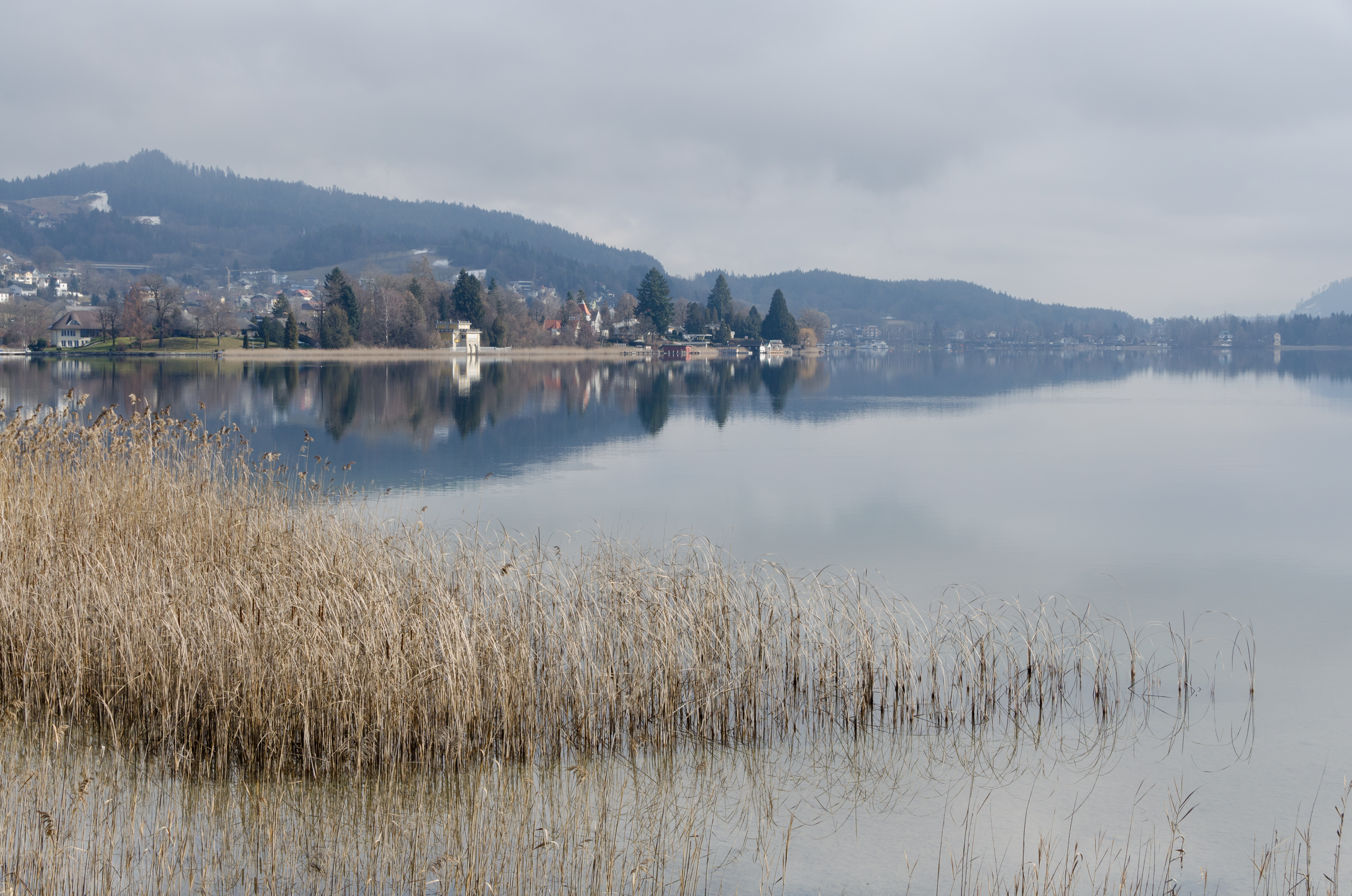 Poertschach Halbinselpromenade Blick auf Villa Karrer 23022015 4922