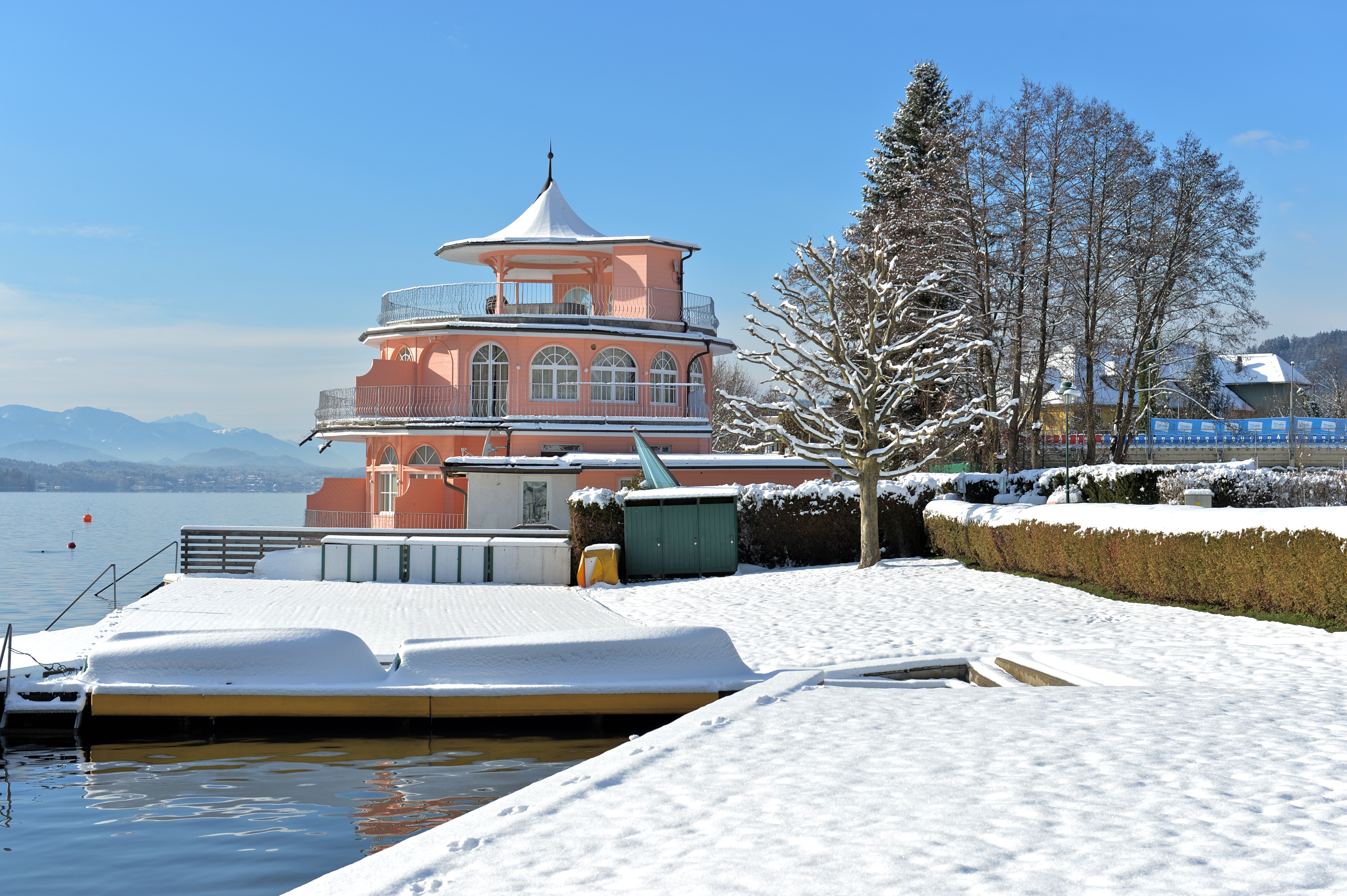 Poertschach Johannes-Brahms-Promenade 10 Hausboot 29122014 914
