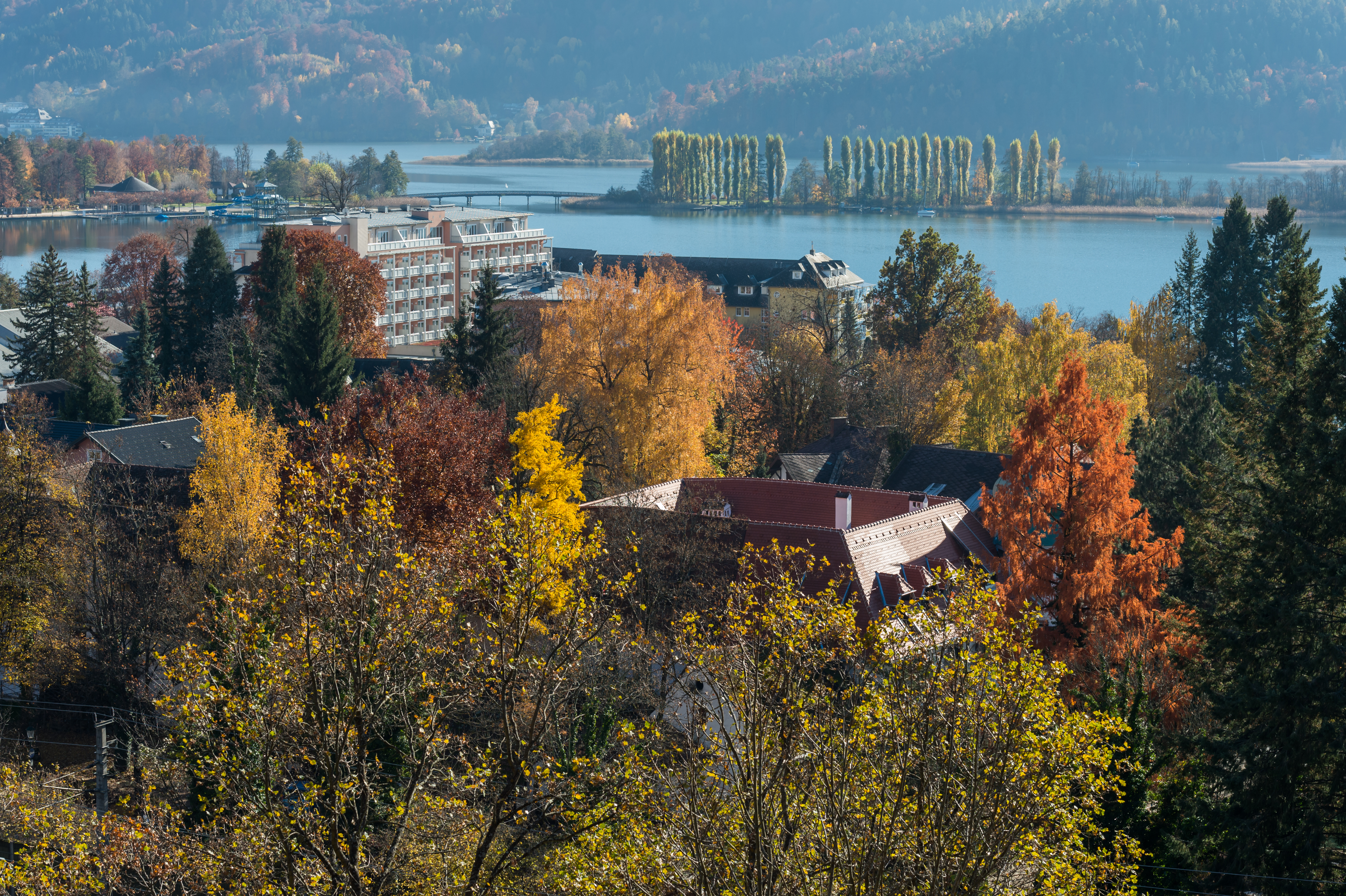 Poertschach Sued-Blick von Niederer Gloriette 03112015 2133