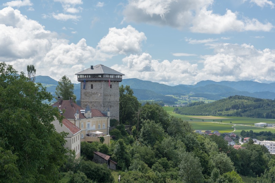 Althofen Grobeckerplatz 1 Annenturm 24062015 5296