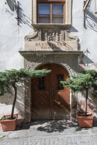 Dürnstein Kuenringertaverne Portal-7370