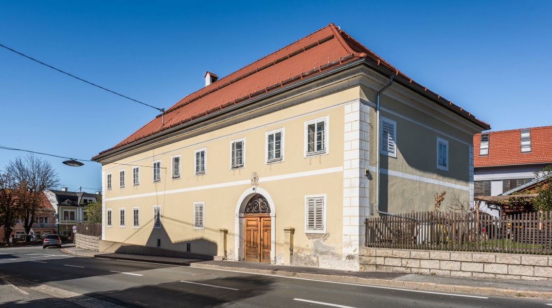 Eberndorf Bleiburger Strasse 11 ehem Propsthof SO-Ansicht 16102017 1557