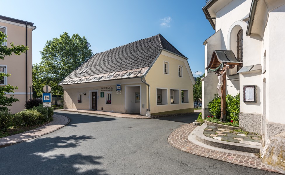 Feldkirchen Amthofgasse 3 Touristikbüro NW-Ansicht 04062018 3557