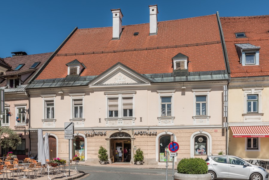 Feldkirchen Hauptplatz 3 Apothekerbehausung Salvator-Apotheke 28062016 2984