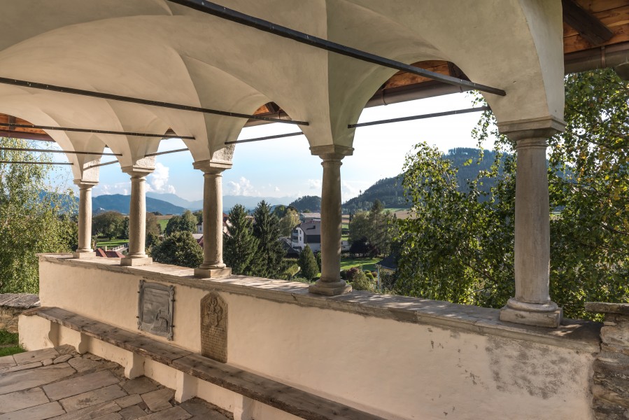 Frauenstein Kraig Kirchweg 6 Pfarrkirche hl. Johannes d. T. westl. Säulenvorhalle 17092018 4745