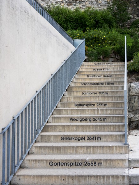 Galtür - Gemeindehaus - Treppe 01