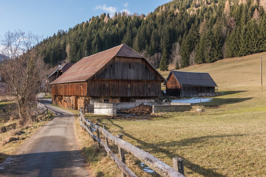 Gnesau Zedlitzdorf Wirtschaftsgebaeude 0912201 9421