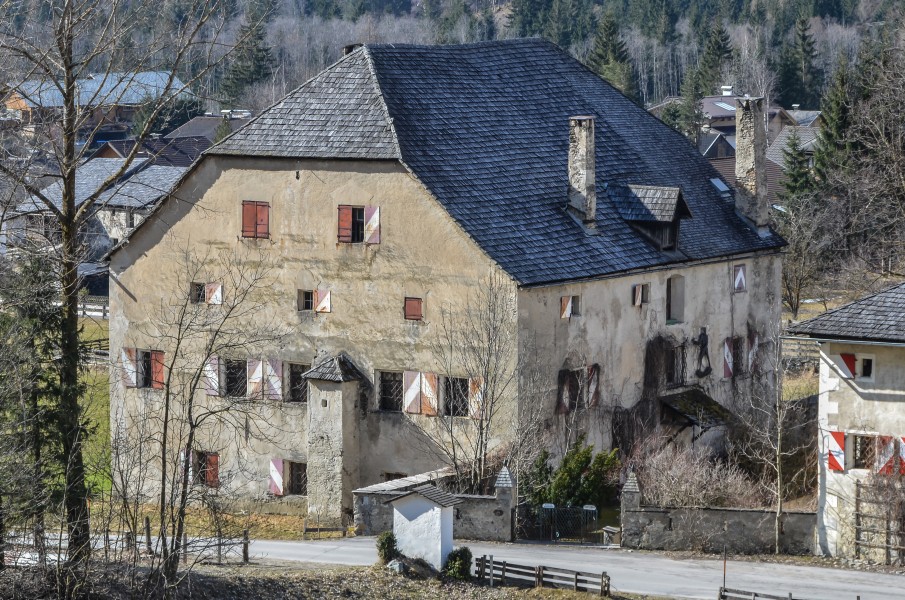 Grosskirchheim Döllach 36 Schloss Südbau mit Museum 09042013 9505