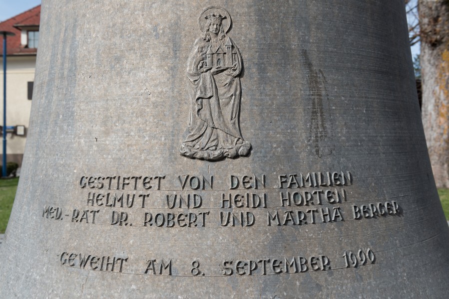 Gurk Domplatz Die Friedensglocke Stifter-Nennungen 15042015 1912