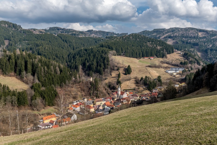 Hüttenberg Gemeinde NW-Ansicht 21032017 6853