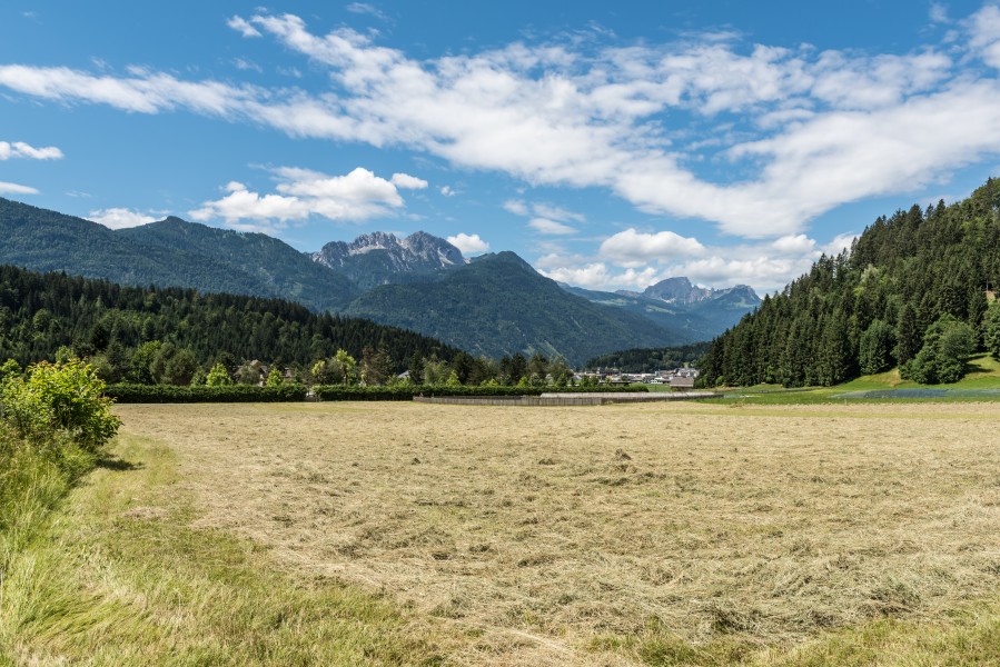 Hermagor Obervellach Blick gegen Südwesten zu den Karnischen Alpen 18062018 3589