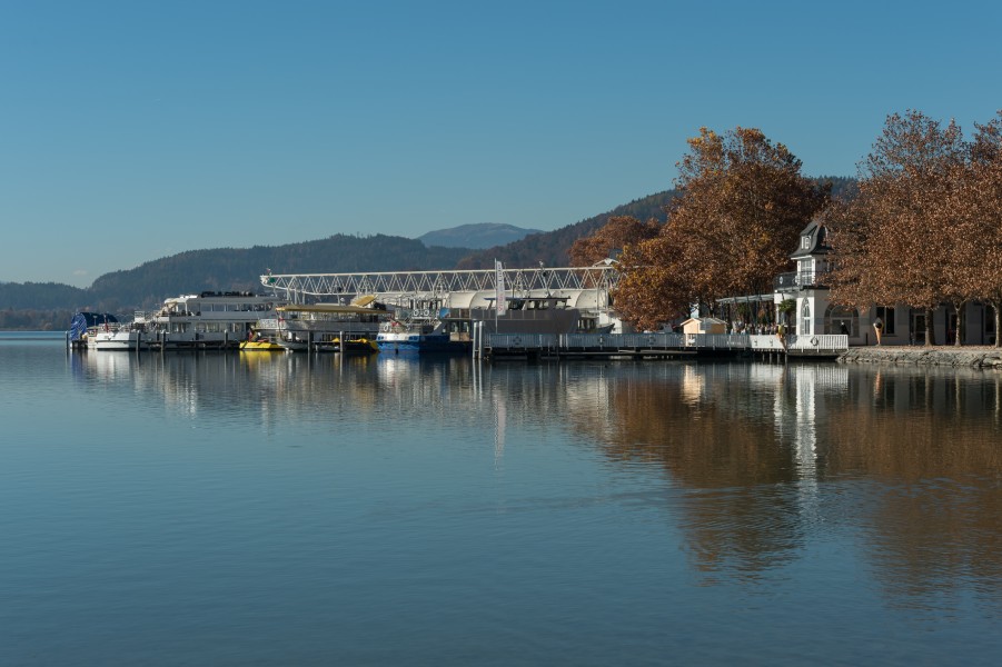 Klagenfurt Friedelstrand Schiffswerft und Lido 09112015 2304