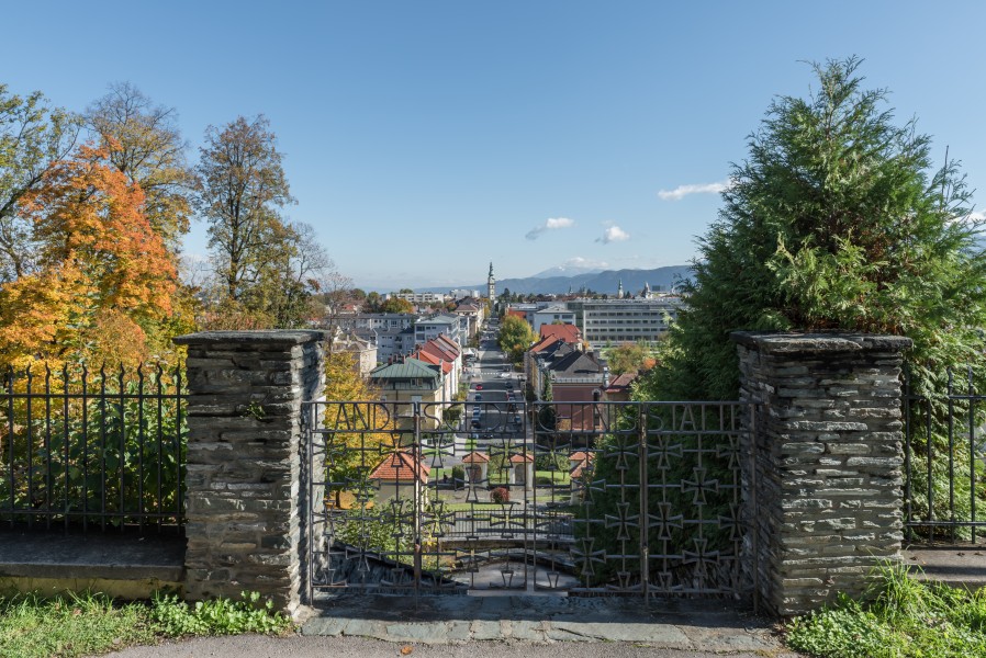 Klagenfurt Villacher Vorstadt Kreuzbergl Landesgedaechtnisstaette 20102015 8265