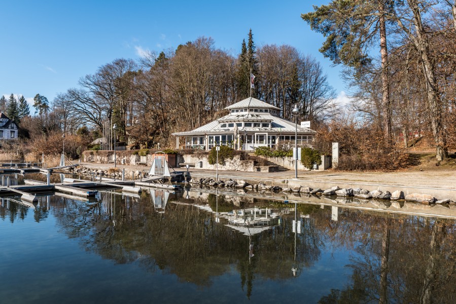 Krumpendorf Berthastraße 49 See-Gasthaus SO-Ansicht 23012018 2380