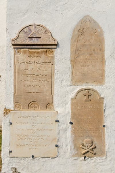Mölbling Meiselding 1 Pfarrkirche hl. Andreas vier Grabsteine 29082018 4419