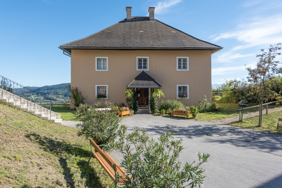 Maria Saal Karnburg Pfalzstraße 8 Pfarrhof 05102015 7980