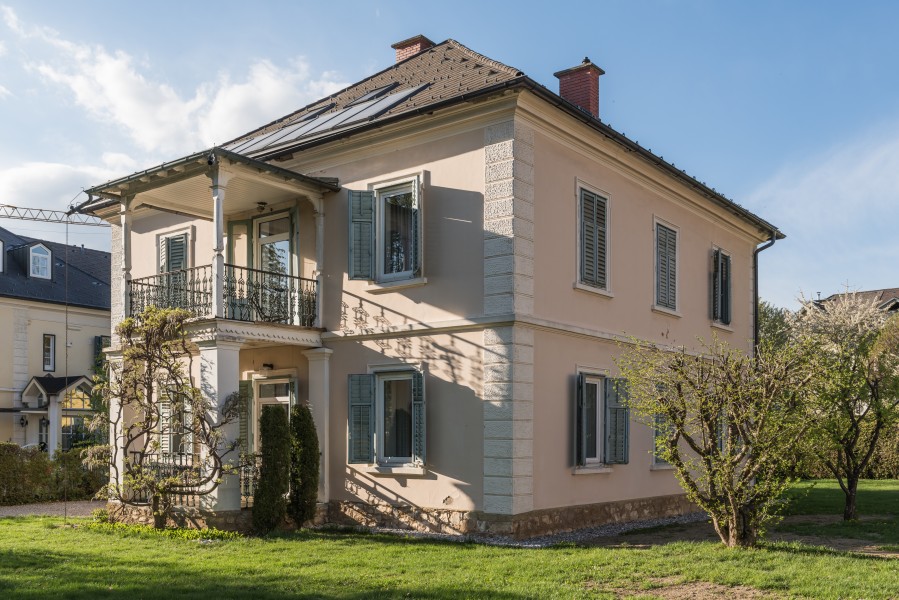 Poertschach Annastrasse 34 Villa 15042016 1459