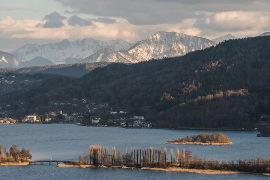 Poertschach Gloriette-Blick auf Woerther See Ferlacher Horn und Košuta 24032016 2974