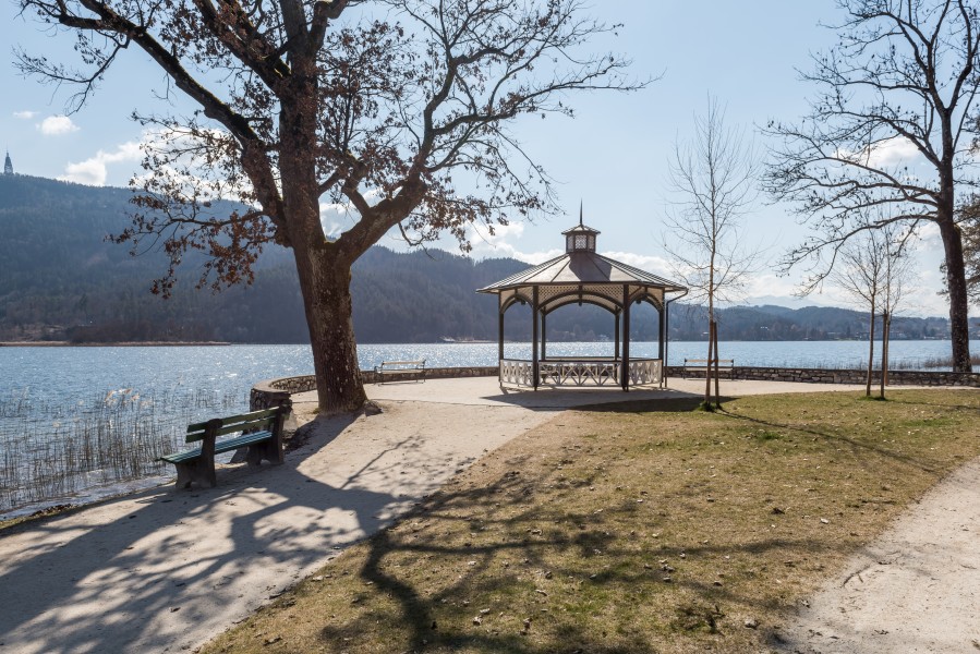 Poertschach Halbinselpromenade Landspitz Pavillon 14032016 0931