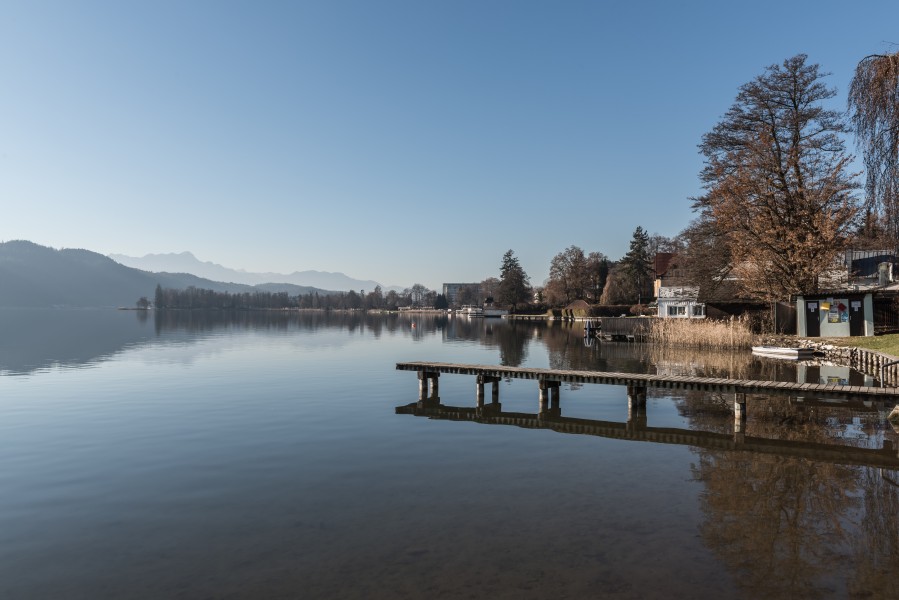 Poertschach Hauptstrasse Edelweissbad Badesteg 15122016 5704