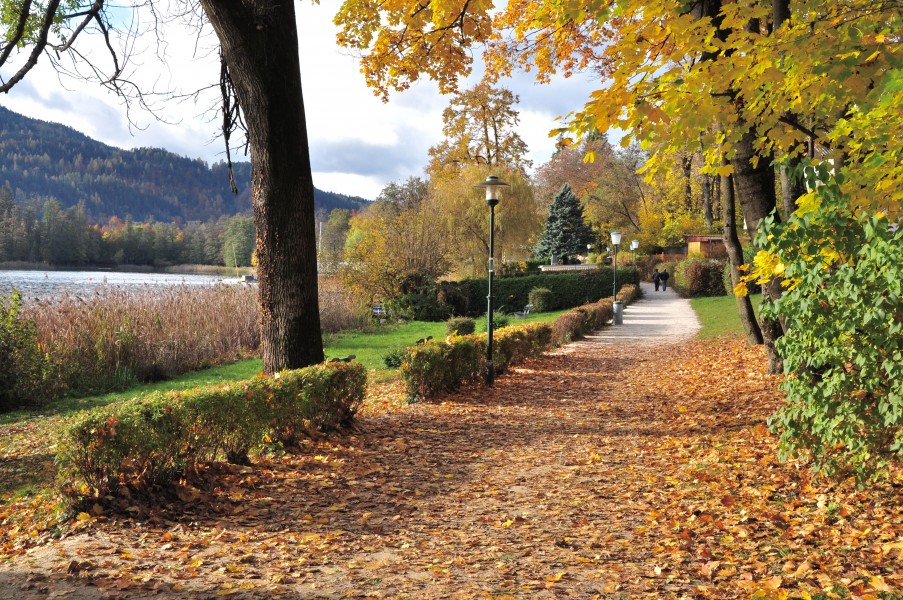 Poertschach Johannaweg Promenade 04112012 366