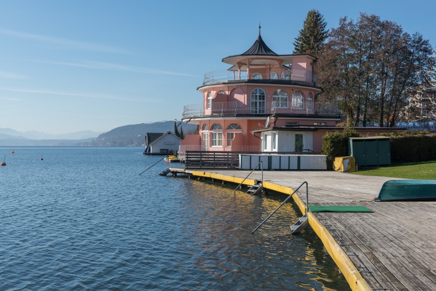 Poertschach Johannes-Brahms-Promenade 10 Hausboot 13112015 9008