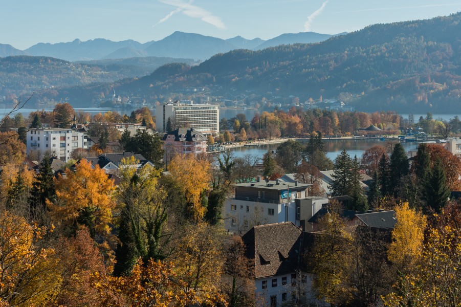 Poertschach SO-Blick von Niederer Gloriette 0311201 2134