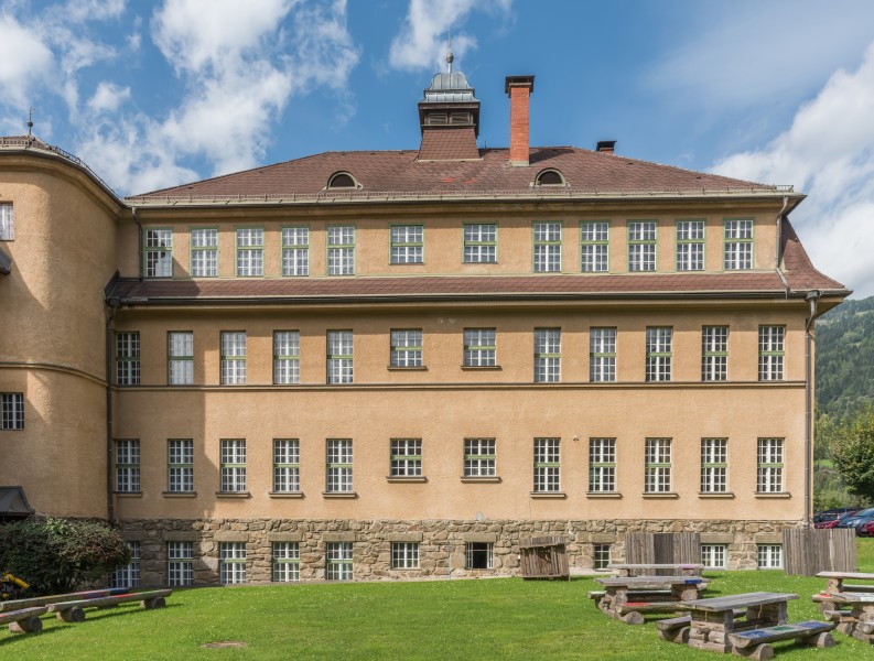 Radenthein Schulstrasse 13 Neue Mittelschule 17092015 7456