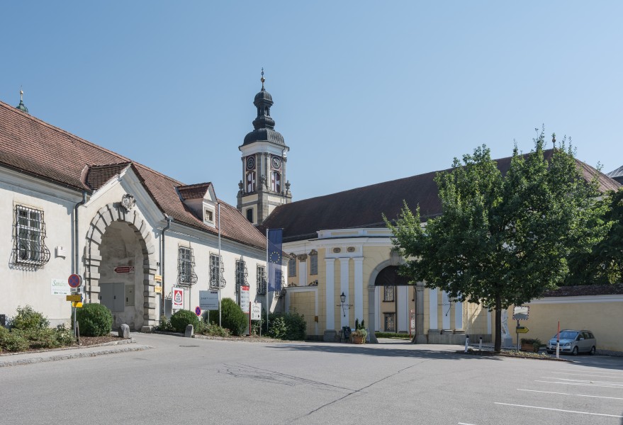 Sankt Florian Stift Hauptportal