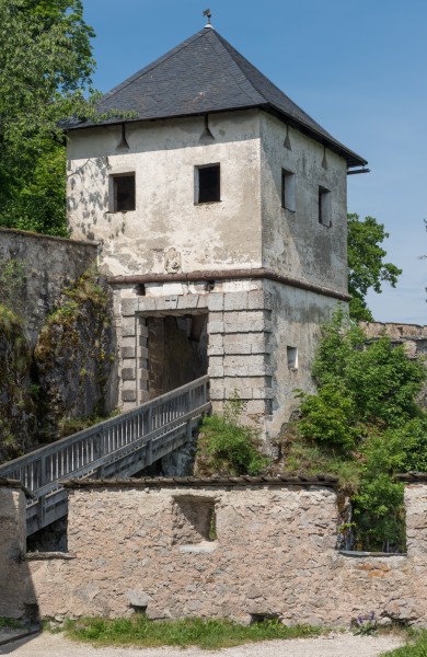 Sankt Georgen am Längsee Burg Hochosterwitz 05 Löwentor 01062015 4259