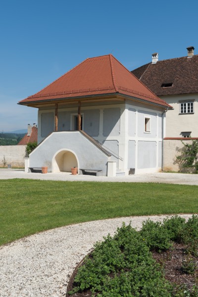 Sankt Paul Benediktinerstift Stiftsgarten N-Seite Stoeckl 1905201 3829