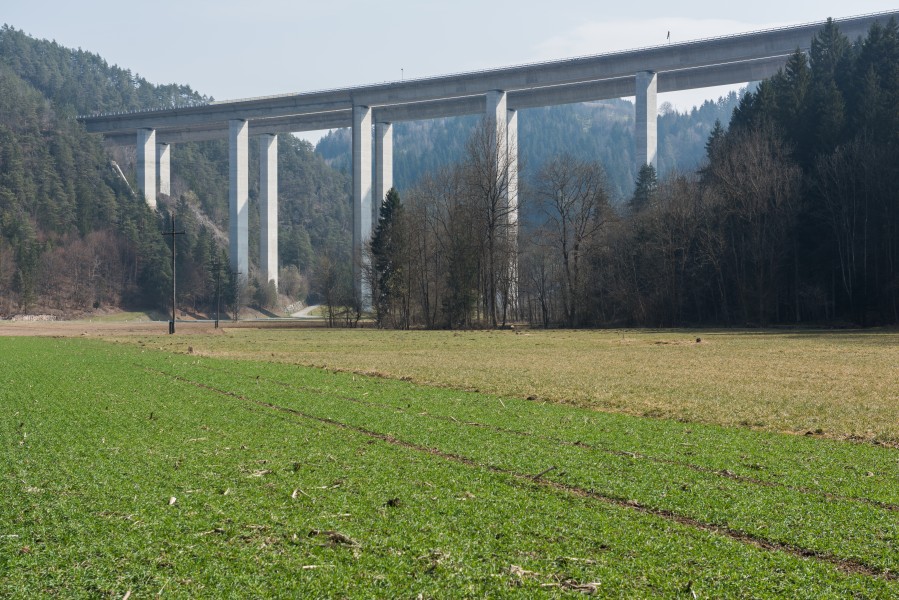 Sankt Paul im Lavanttal Goenitz A2-Autobahnbrucke Granitztal 24032015 1130