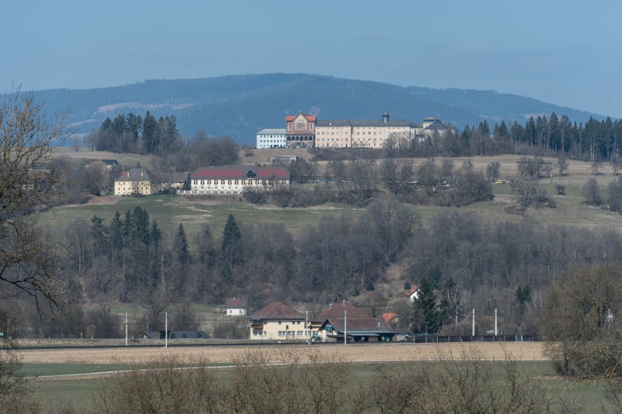 Sankt Veit an der Glan Tanzenberg Schloss und Seminarkirche 13032015 0535