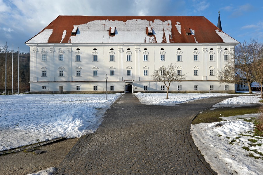 Stift Viktring Ost-Ansicht 16012015 133