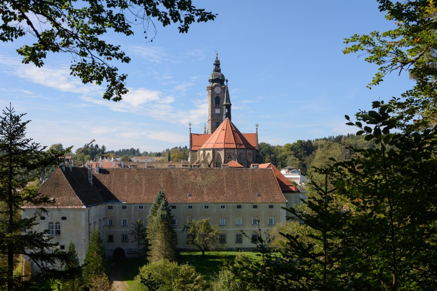 Stift Zwettl Ostseite 01